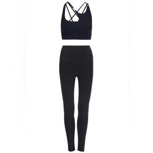 Vetchy MELROSE Black Ribbed Leggings Sports Bra SET